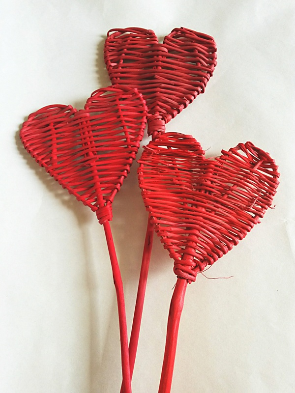 Lata Heart on stem červená