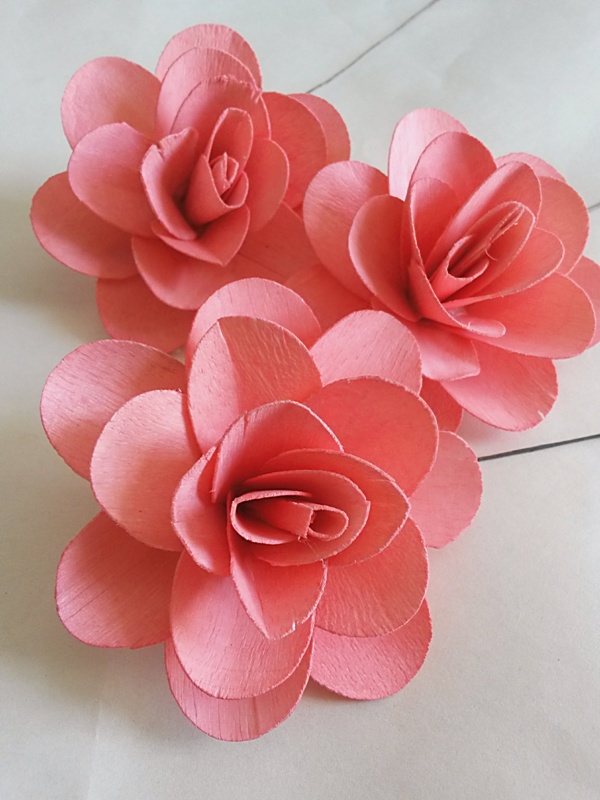Wooden rose 8 cm stopka růžová